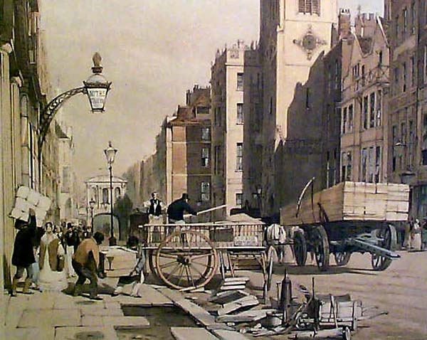 Historische Straßenszene mit Pferdewagen, Fußgängern und einer Kirche im Hintergrund. Geschäftiges Stadtleben einer vergangenen Epoche.